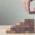 すぐにマネタイズするのは難しい！？youtubeで有益化する方法を徹底解剖！