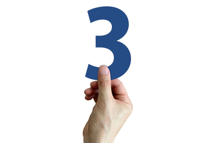 SNS内製化を進める前に整理すべき3つの前提